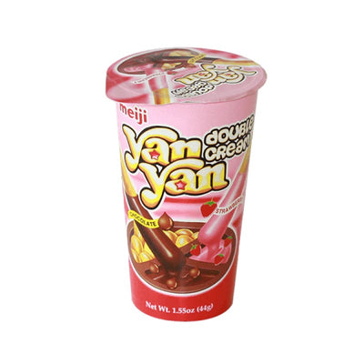 Yan Yan Chocolate And Strawberry Double Cream Biscuit Dip, 44 g