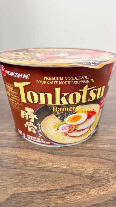Nongshim Tonkotsu Ramen Premium Noodle Soup, 101 g