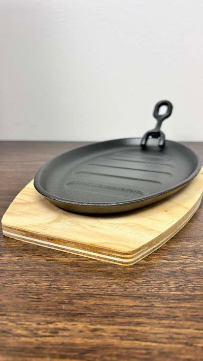 Oval Cast Iron Plate, 1 ct